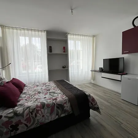 Chez Laure Et Franck Appartement